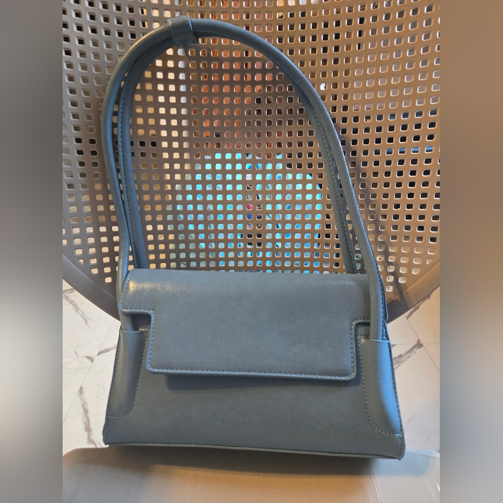 Blue shoulder handbag